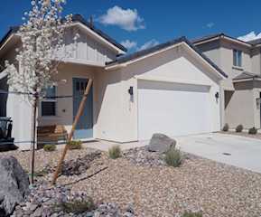 314 Deep Creek DR Washington, UT 84780 home for sale, MLS#25-264662 - Erika Rogers Photo 2