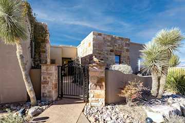 2018 E Opal Way St George, UT 84790 home for sale, MLS#25-264768 - Erika Rogers Photo 5