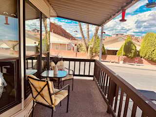 1150 W Red Hills Parkway #142 Washington, UT 84780 home for sale, MLS#25-264818 - Erika Rogers Photo 5