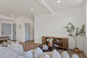 757 W Periwinkle #201 St George, UT 84790 condo for sale, MLS#25-263071 - Erika Rogers Photo 5