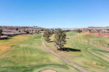 767 W Uxbridge DR St George, UT 84770 home for sale, MLS#25-263530 - Erika Rogers Photo 4