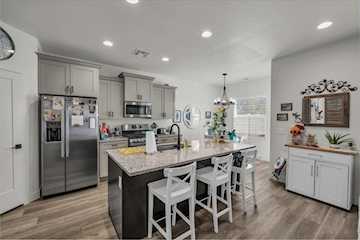 266 E 260  N Washington, UT 84780 home for sale, MLS#25-264999 - Erika Rogers Photo 5