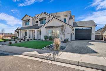 2904 Stonedale DR St George, UT 84790 home for sale, MLS#25-265099 - Erika Rogers Photo 2