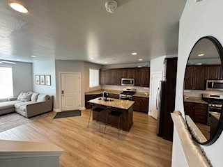 1892 Vacation LN Washington, UT 84780 home for sale, MLS#25-264885 - Erika Rogers Photo 4