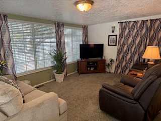 180 N 1100  E #194 Washington, UT 84780 home for sale, MLS#25-265301 - Erika Rogers Photo 4