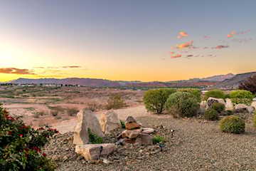 1696 S 1380  W St George, UT 84770 home for sale, MLS#25-265393 - Erika Rogers Photo 2