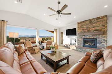 1696 S 1380  W St George, UT 84770 home for sale, MLS#25-265393 - Erika Rogers Photo 3