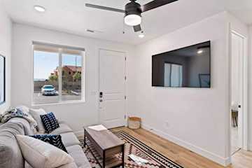 710 W Akoya Pearl #74 St George, UT 84790 condo for sale, MLS#25-259207 - Erika Rogers Photo 4