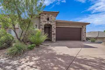 438 N Stone Mountain DR #59 St George, UT 84770 home for sale, MLS#25-265616 - Erika Rogers Photo 2