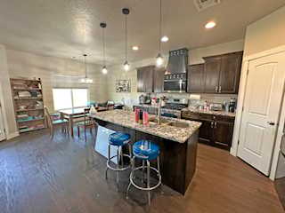 166 W Chesterfield DR Washington, UT 84780 home for sale, MLS#25-265108 - Erika Rogers Photo 3