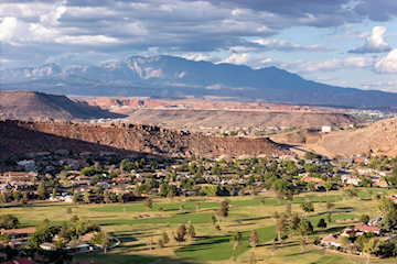 1430 Navajo DR St George, UT 84790 home for sale, MLS#25-265667 - Erika Rogers Photo 5
