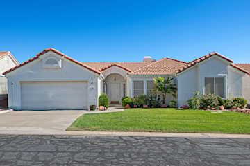 39 N Valley View DR #81 St George, UT 84770 home for sale, MLS#25-265735 - Erika Rogers Photo 2