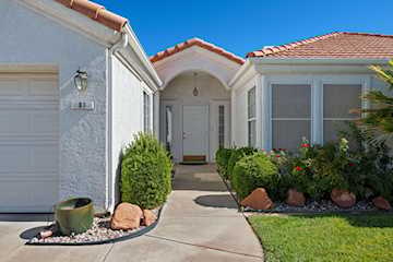 39 N Valley View DR #81 St George, UT 84770 home for sale, MLS#25-265735 - Erika Rogers Photo 5