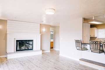 722 Staheli DR Washington, UT 84780 home for sale, MLS#25-257687 - Erika Rogers Photo 5