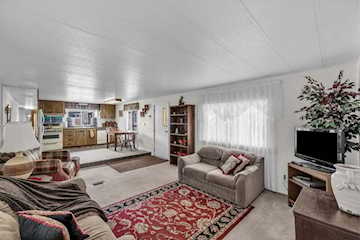 200 E 400  S #11 Washington, UT 84780 home for sale, MLS#25-265924 - Erika Rogers Photo 4