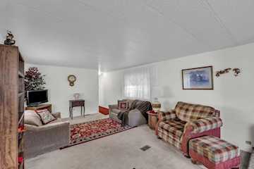 200 E 400  S #11 Washington, UT 84780 home for sale, MLS#25-265924 - Erika Rogers Photo 5