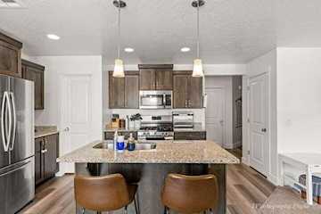 5934 S Belair ST St George, UT 84790 home for sale, MLS#25-265987 - Erika Rogers Photo 4