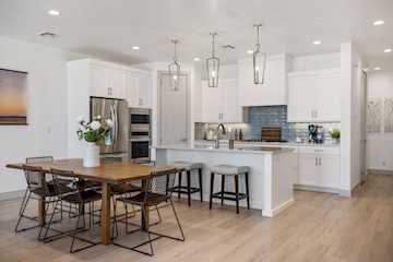 5416 S Aquamarine LN St George, UT 84790 home for sale, MLS#25-265995 - Erika Rogers Photo 3