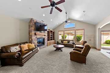 1165 W Indian Hills DR #251 St George, UT 84770 home for sale, MLS#25-265472 - Erika Rogers Photo 5
