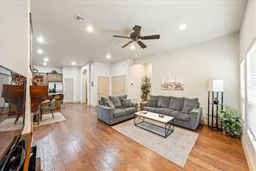 280 S Luce Del Sol DR #514 St George, UT 84770 condo for sale, MLS#25-266141 - Erika Rogers Photo 5