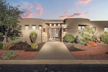 2228 N Chaco Trl St George, UT 84770 home for sale, MLS#25-265930 - Erika Rogers Photo 2