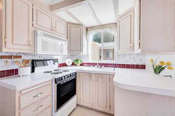 2990 E Riverside Dr #3 St George, UT 84790 home for sale, MLS#25-262713 - Erika Rogers Photo 5