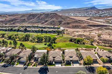 2639 W San Marcus CIR St George, UT 84770 home for sale, MLS#25-266337 - Erika Rogers Photo 5
