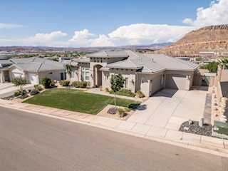 1229 E Black Brush DR Washington, UT 84780 home for sale, MLS#25-264935 - Erika Rogers Photo 3