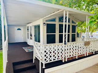 1150 W Red Hills Parkway #183 Washington, UT 84780 home for sale, MLS#25-265857 - Erika Rogers Photo 3