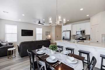 1162 N Riviera Alley Washington, UT 84780 home for sale, MLS#25-266502 - Erika Rogers Photo 5