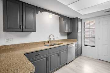 701 E 900  S #33 St George, UT 84790 home for sale, MLS#25-266503 - Erika Rogers Photo 5