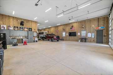 646 E Pine ST Washington, UT 84780 home for sale, MLS#25-264690 - Erika Rogers Photo 5