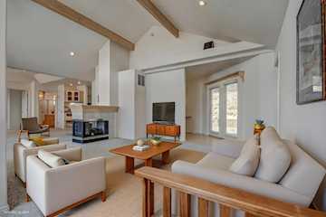 2340 S Guardian CIR St George, UT 84790 home for sale, MLS#25-266495 - Erika Rogers Photo 2