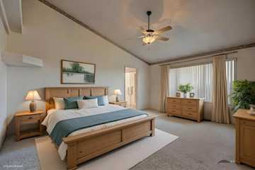 2340 S Guardian CIR St George, UT 84790 home for sale, MLS#25-266495 - Erika Rogers Photo 4