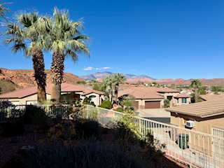 1361 W Red Butte Dr DR Washington, UT 84780 home for sale, MLS#25-266619 - Erika Rogers Photo 3