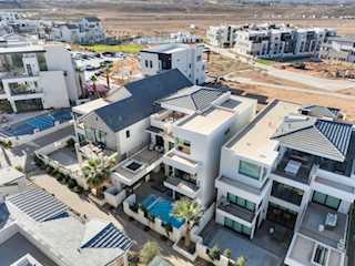 5335 S Pura CIR St George, UT 84770 home for sale, MLS#25-266661 - Erika Rogers Photo 4