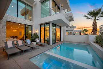 5335 S Pura CIR St George, UT 84770 home for sale, MLS#25-266661 - Erika Rogers Photo 2