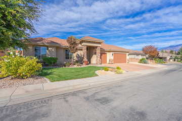 1573 Blacklion RD W Washington, UT 84780 home for sale, MLS#25-266683 - Erika Rogers Photo 2