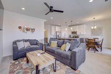 1301 E Vista Roja Place Washington, UT 84780 home for sale, MLS#25-266758 - Erika Rogers Photo 4