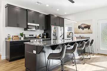 1232 E Villa Way Washington, UT 84780 home for sale, MLS#25-266749 - Erika Rogers Photo 2