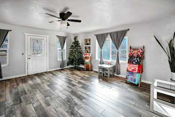 245 N 200  W Monroe, UT 84754 home for sale, MLS#25-266822 - Erika Rogers Photo 4