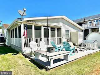  Real Estate for Sale - 16 Oyster Bay Dr in Fenwick Island Photo 2