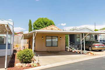 1225 N Dixie Downs RD #16 St George, UT 84770 home for sale, MLS#25-264141 - Erika Rogers Photo 3