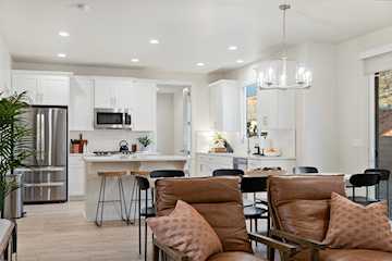 1426 N Rustico DR Washington, UT 84780 home for sale, MLS#25-266864 - Erika Rogers Photo 4