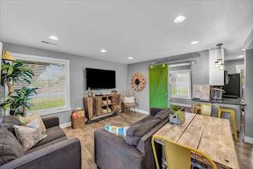 860 S Village RD #X5 St George, UT 84770 condo for sale, MLS#25-266866 - Erika Rogers Photo 3