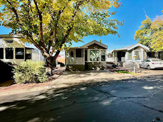 1160 E Telegraph ST #12 Washington, UT 84780 home for sale, MLS#25-266769 - Erika Rogers Photo 2