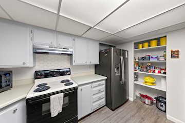 55 E 700 S #8 St George, UT 84770 home for sale, MLS#25-266873 - Erika Rogers Photo 4