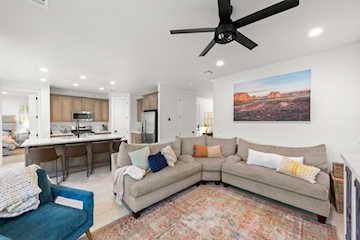 2388 E Cascada Way Washington, UT 84780 home for sale, MLS#25-266878 - Erika Rogers Photo 5