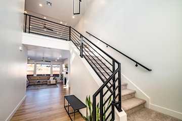 690 S Alcantara CIR St George, UT 84770 home for sale, MLS#25-266438 - Erika Rogers Photo 5