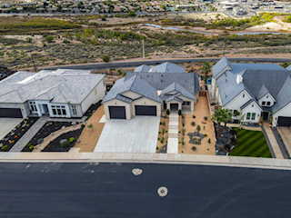 1652 E Howard LN St George, UT 84790 home for sale, MLS#25-266247 - Erika Rogers Photo 2